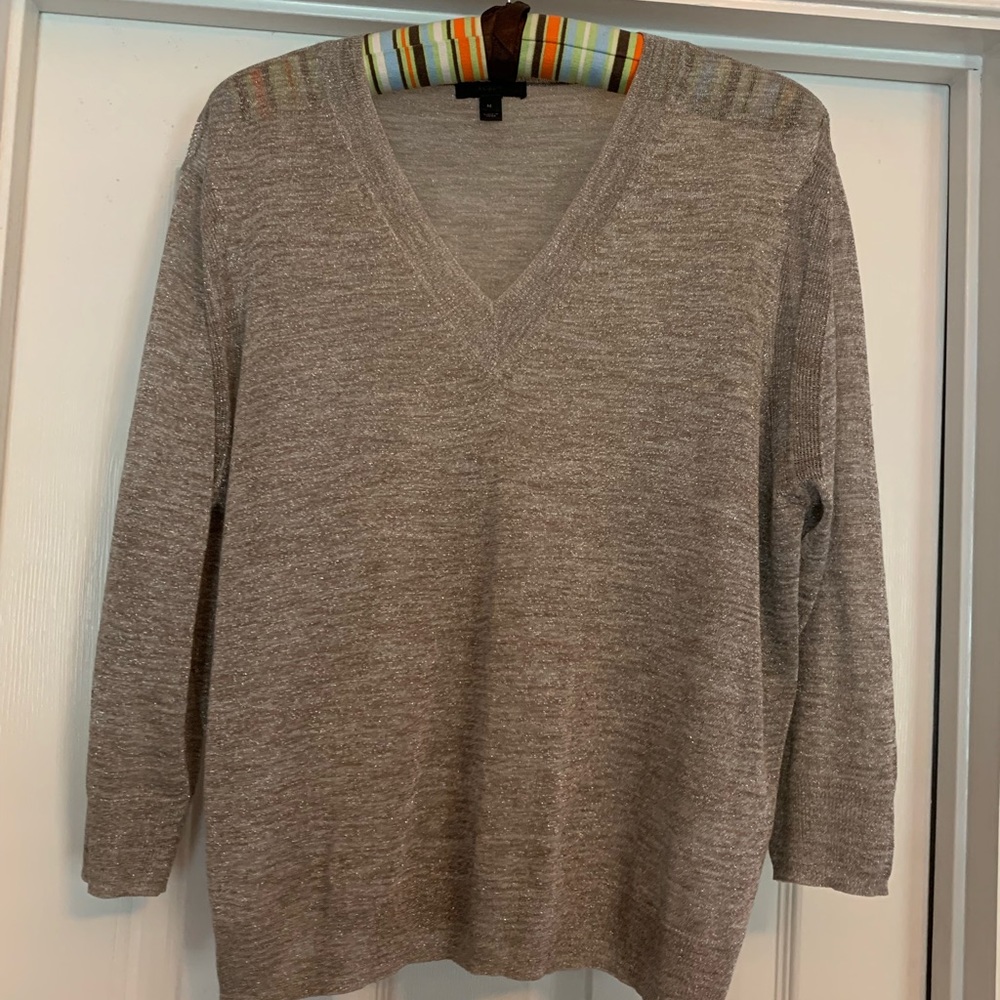 Metallic thread vneck sweater